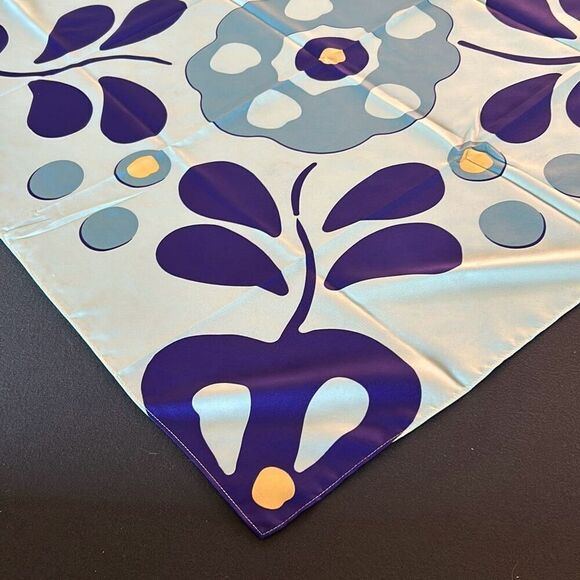 NWT Blue Scarf - Picture 3 of 5